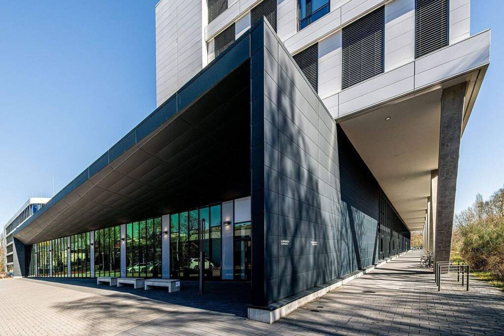 Bürogebäude mit Sitz der Kanzlei